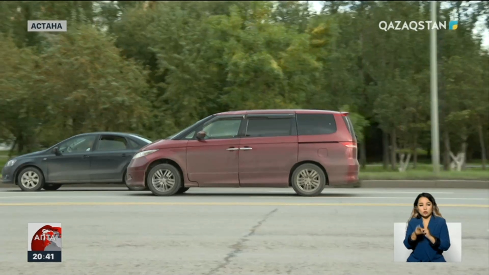 Өте кішкентай жыныс мүшесі қыздардың күлген видеосы