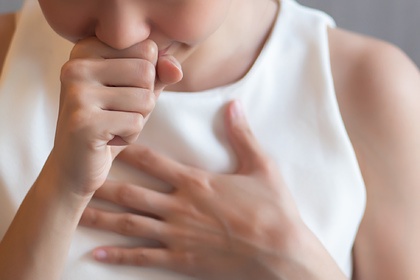 Жөтелемін деп қабырғасын сындырып алды