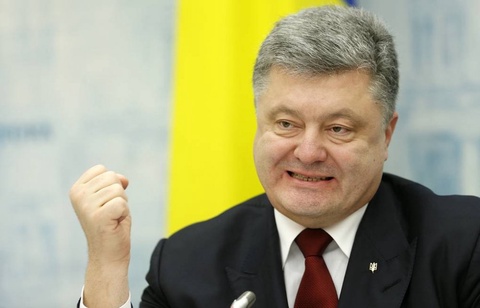 Порошенко Украинаға опасыздық жасады деп айыпталуда