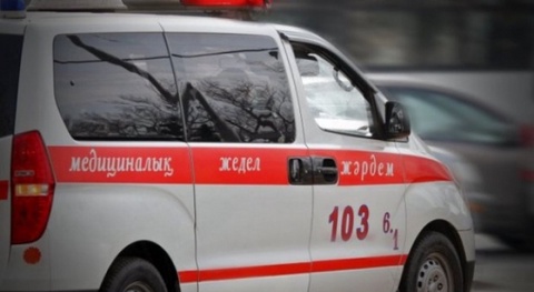 Ақтауда 70 жастағы қария тұрғын үйдің екінші қабатынан құлап, мерт болды