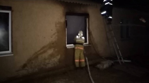 16 жастағы қыз 2 сіңілісі мен бауырын өрттен құтқарды. Аналары көз жұмды
