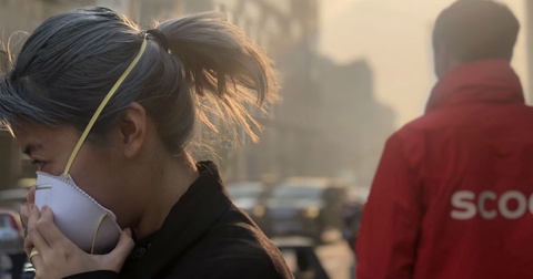 Xiaomi вирустардан қорғайтын «ақылды» бетперде жасап шығармақ