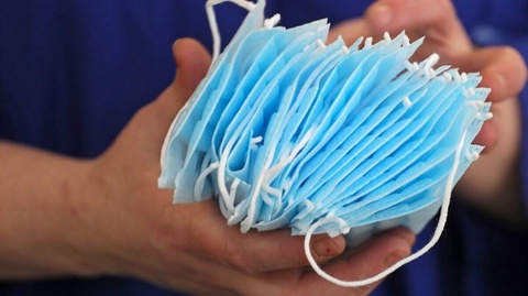 Елордада медициналық маска 56 теңгеден сатылып жатыр