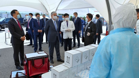 Президент коронавирусты анықтайтын жаңа скрининг орталығының қызметімен танысты