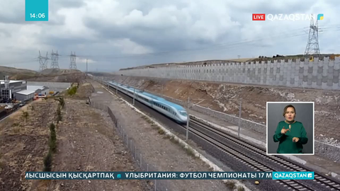 Түркияда пойыздар қайта жүре бастады