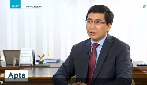 Білім және ғылым министрі Асхат Аймағамбетов «Apta» бағдарламасына сұхбат берді