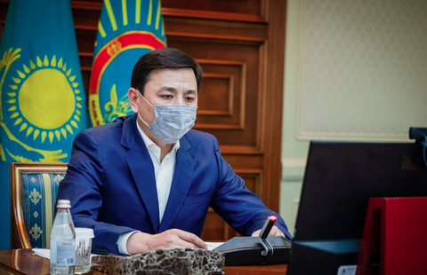 Елорда әкімі тұрғындарды отбасылық жиындар мен қонаққа барудан бас тартуға шақырды