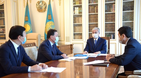 Президент Мемлекеттік комиссияға карантин шараларын кезең-кезеңімен жеңілдету арқылы екі аптаға ұзартуды тапсырды