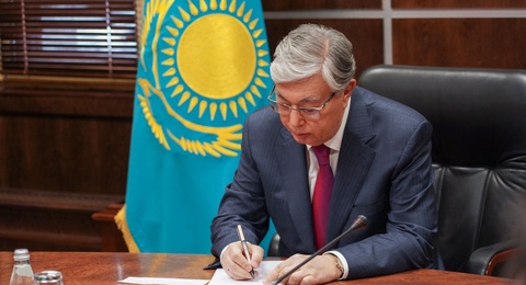 Мемлекет басшысы жалпыұлттық аза тұту күнін жариялау туралы өкімге қол қойды