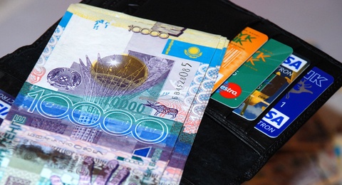 Биыл бюджет саласындағы 1 млн-нан астам жұмыскердің жалақысы өседі - Мамин