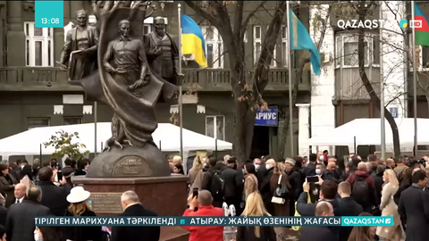 Украинаның Харьков қаласында ұлы Абайға ескерткіш ашылды