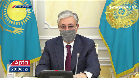 Президент «Алтын Орда» базары маңындағы жол айырығының құрылысын сынға алды