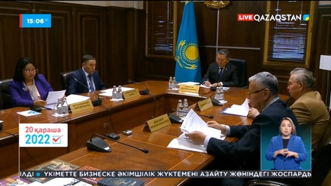 Президент сайлауы: Жұматай Әлиев мемлекеттік тілден емтихан тапсырып жатыр