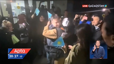 Қаңтар трагедиясына он ай: Қоғам белсендісі Жанболат Мамай қамаудан шықты