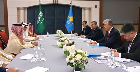 Президент Сауд Арабиясының бірқатар кәсіпкерлерімен жеке кездесу өткізді