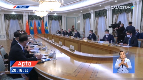 Қытай төрағасы Си Цзиньпин шетелге 3 жылдағы алғашқы сапарын Қазақстаннан бастады