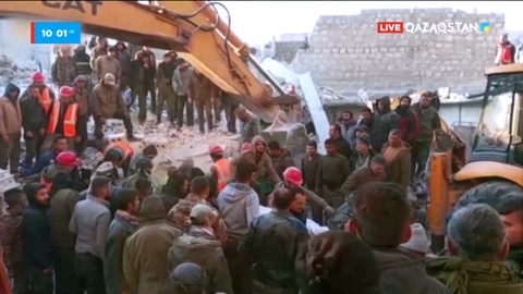 Сирияда ғимарат құлап, 13 адам мерт болды