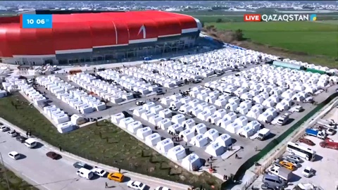 Хатай қаласында үйсіз қалғандарға 50 мың палатка құрылды