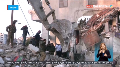 Сирияда 40 сағат бойы үйінді астында қалған 3 бала құтқарылды