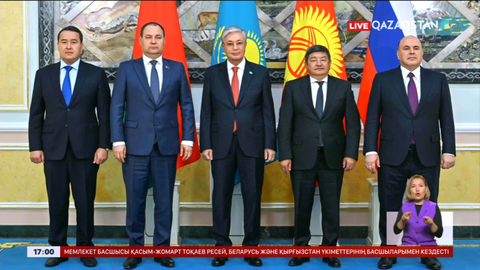 Президент Ресей, Беларусь және Қырғызстан үкіметтерінің басшыларымен кездесті