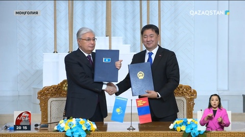 Моңғолияға ресми сапар: Қазақстан Президенті Шыңғыс хан ұлттық музейіне арнайы барды