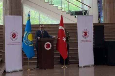 Ататүрікті еске алу, жастар және спорт күні:  Түркияның Алматыдағы Бас консулдығы Республика сарайында салтанатты кеш өткізді