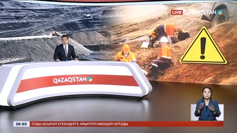 Екібастұзда жұмысшылар мінген автобус аударылып қалды