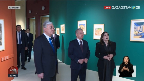 Мемлекет басшысы Өзбекстан президенті Шавкат Мирзиёевпен бірге бірнеше нысанды аралады