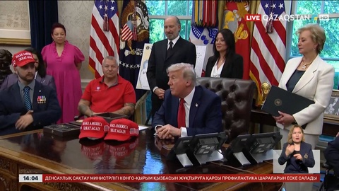 АҚШ президенті Зеленскийді Қырымды Ресейдікі деп мойындамағаны үшін сынады