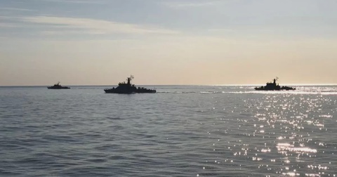 Қазақстан Халық Кеңесінің мүшелері қаза тапқан әскерилердің отбасыларына қаржылай көмек көрсетеді