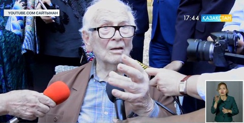 Сән саласының аңызы Пьер Карден Астанаға келеді