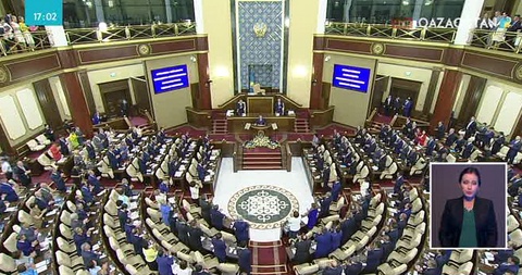 Парламент жұмысын күшейте түспек