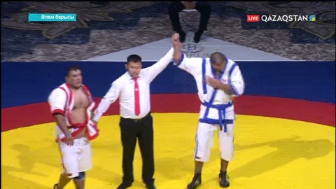 Грузиялық палуан «Әлем Барысының» ақтық сынына шықты