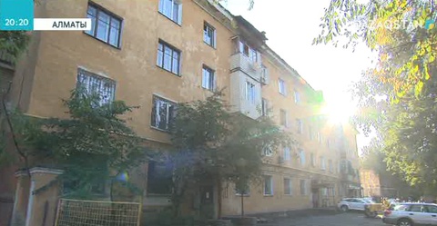 Алматыда 7 үйді тонаған әйел екі жылға сотталды