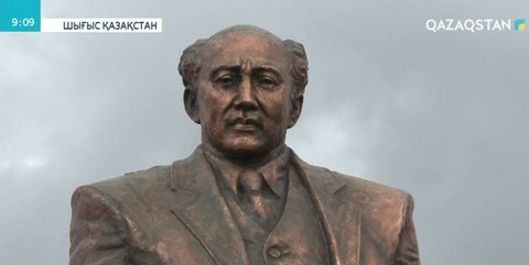 ШҚО-да Мұхтар Әуезовке ескерткіш орнатылды
