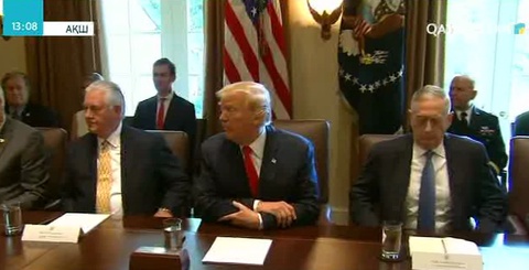 Трамп Тиллерсонға ақыл салыстыруды ұсынды