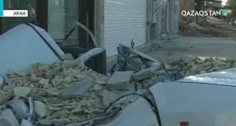 Иран мен Ирак шекарасында алапат зілзаладан құрбан болғандардың саны 400-ден асты