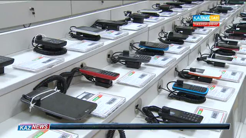 Қазақстандықтар арзан ұялы телефондарды көп алатын болды