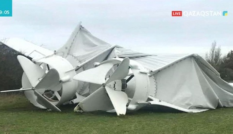 Ұлыбританияда Airlander 10 ұшағы апатқа ұшырады