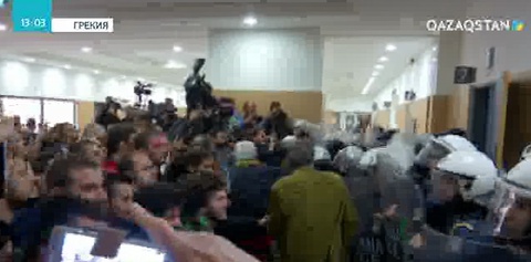 Афиныда шеру полициямен қақтығысқа ұласты