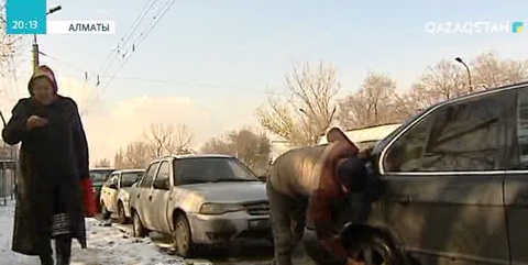Алматыда жауған қалың қар тұрғындарды әбігерге салды
