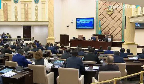 Салық Кодексінің жобасы Мәжіліске кері қайтарылды