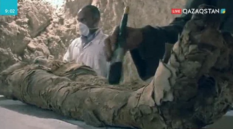 Мысырда 20 жыл бұрын табылған мумия көрсетілді