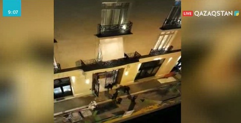 Париждегі Ritz қонақ үйінде бағалы әшекейлер тоналды