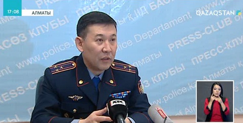 Алматылық полицейлер толыққанды планшетке ауысады