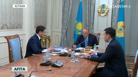 Нұрсұлтан Назарбаев: Цифрландырудың арқасында ел экономикасы 30 пайызға өсуі керек