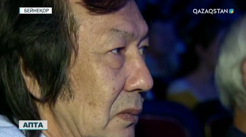 Жазушы, драматург Рахымжан Отарбаев дүние салды