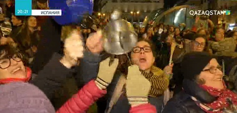 Испанияда әйелдер алғаш рет жалпыұлттық шеруге шықты
