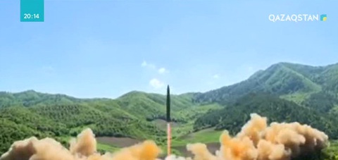 Солтүстік Корея лидері Ким Чен Ын бейбіт келісімге қол қойғысы келеді