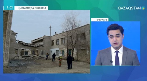 Арал қаласында екіқабатты үйдің өткелі құлады